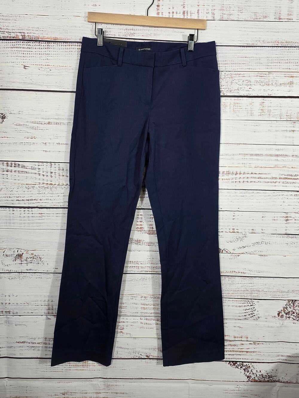 41 Hawthorne women's Bethany Bootcut Pant in navy size 8
